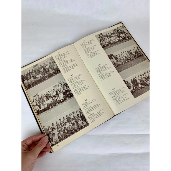 1948 The Papoose Path Vallejo Junior Highschool Vintage California Yearbook - Picture 11 of 11